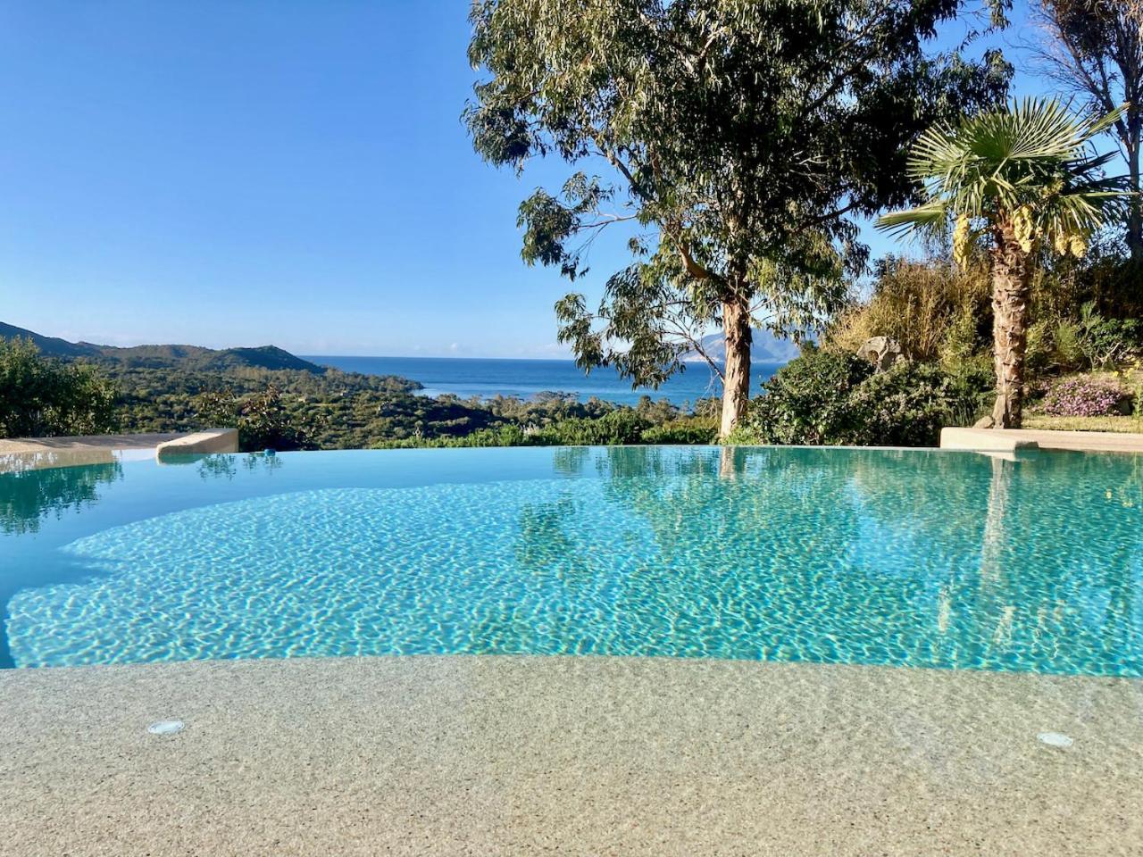 Studio, Vue Sur Mer Et Montagne Saint-Florent  Bagian luar foto